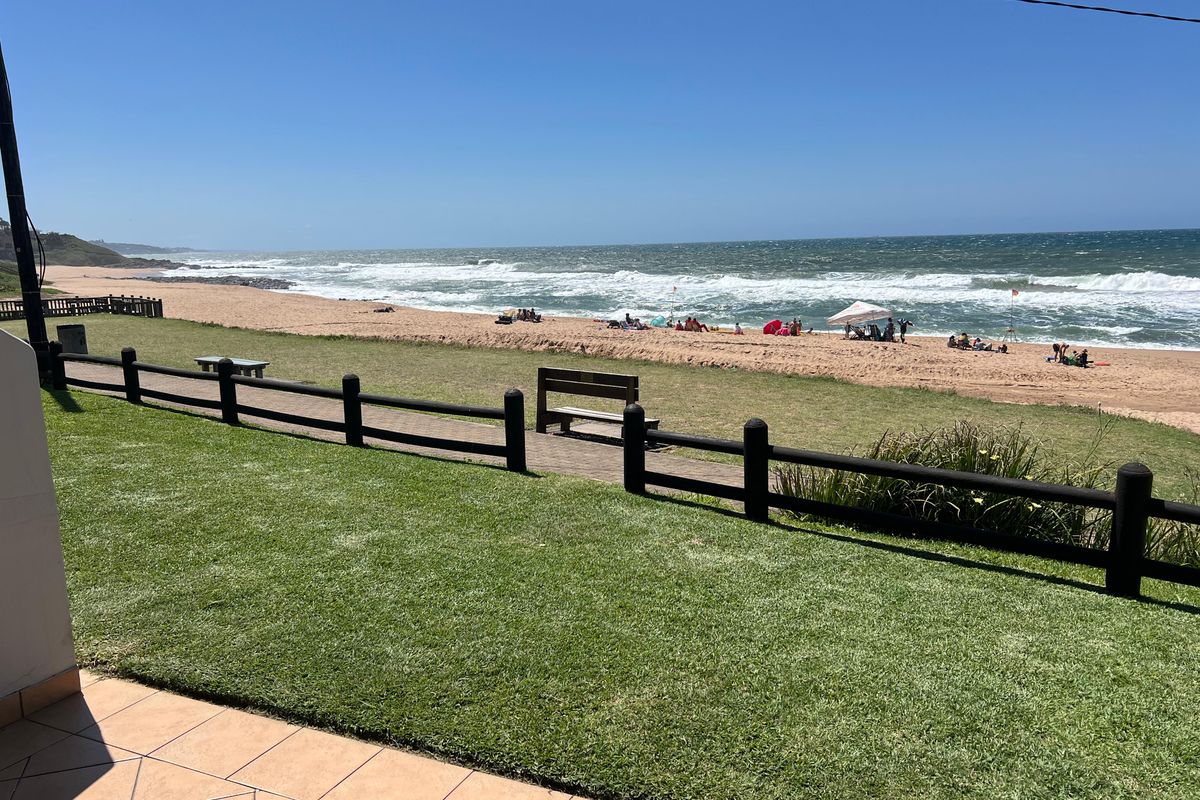 Coastal Living at Its Finest – 3 Bed, 2 Bath Steps from the Beach! - Photo 3