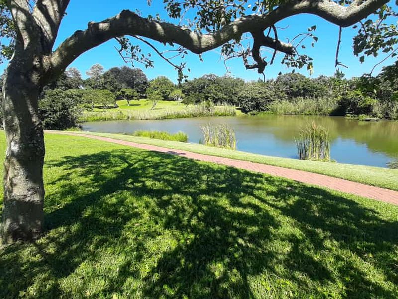 Top floor apartment in Sheffield Manor Estate For SALE - Photo 2