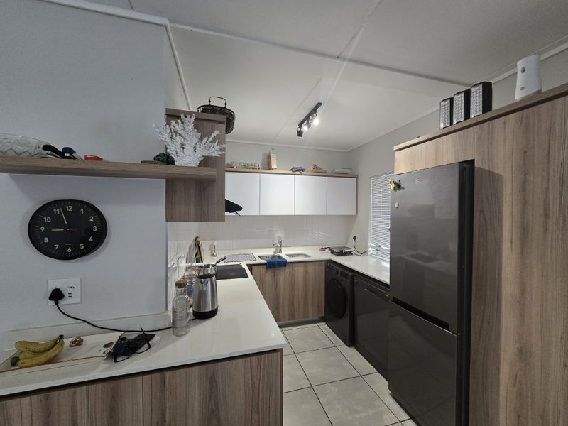 2 BEDROOM APARTMENT FOR RENT IN BALLITO HILLS - Photo 3