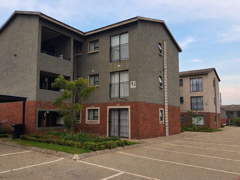 Own this unit in Kenleaf - Photo 1