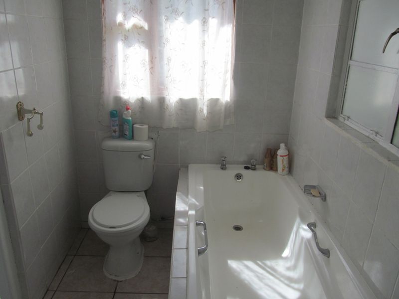 3 Bedroom Property For Sale Albertinia Western Cape - Photo 7
