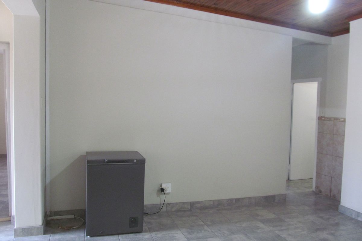 3 Bedroom Property For Sale Albertinia Western Cape - Photo 3