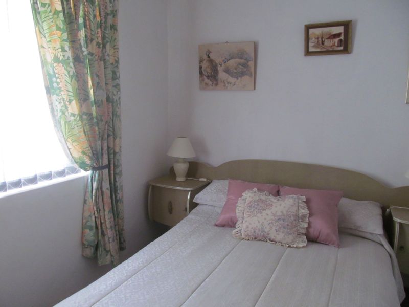 Spacious Double Storey Family Home with Income Potential - Photo 9