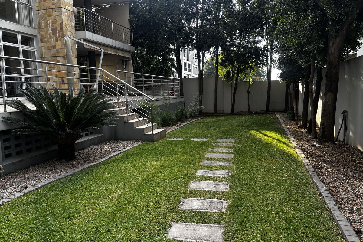Incredible 3 bed garden unit morningside - Photo 3