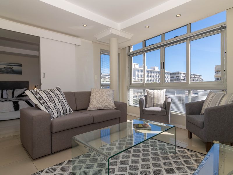 Luxury Fully Furnished One Bedroom Apartment in Sea Point - Photo 6