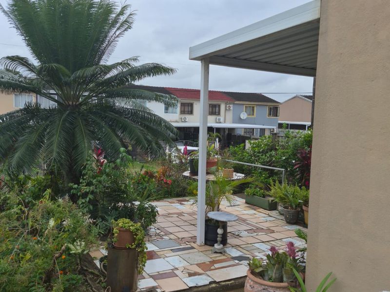 Freestanding Pending Sale In Durban - Photo 4