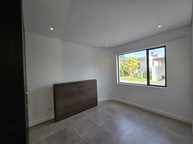 Pet friendly 3 bedroom Free Standing Home in Elaleni Gardens! - Photo 10