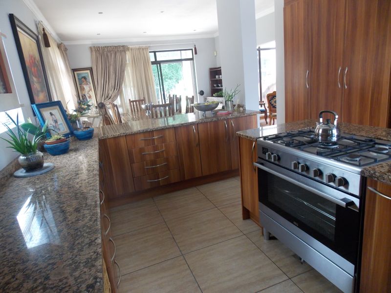 Luxury Wildlife Living Meets Modern Comfort in Leloko Lifestyle Estate - Photo 9