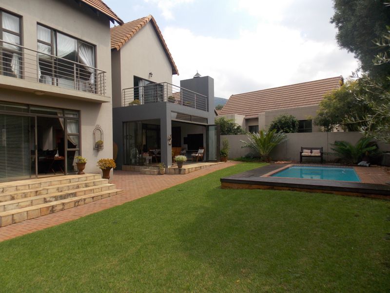Luxury Wildlife Living Meets Modern Comfort in Leloko Lifestyle Estate - Photo 3