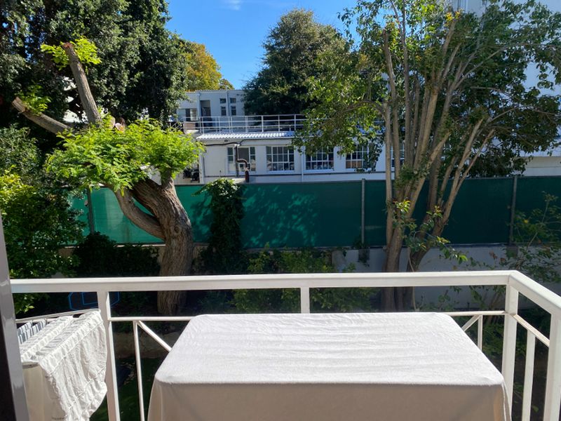 two Bedroom Two bathroom with garage in the heart of Newlands - Photo 5