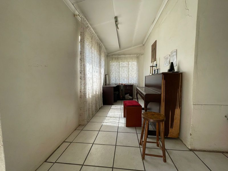 3 Bedroom house for sale - Photo 6