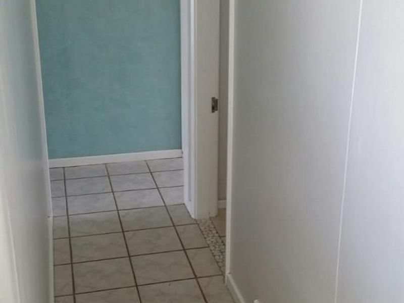 3 bedroom house to rent in Reebok - Photo 3