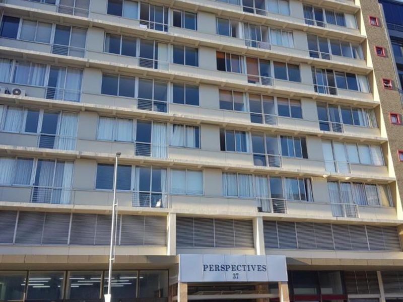 Beautiful 2 Bedroom Rental in City center Fully furnished - Photo 10