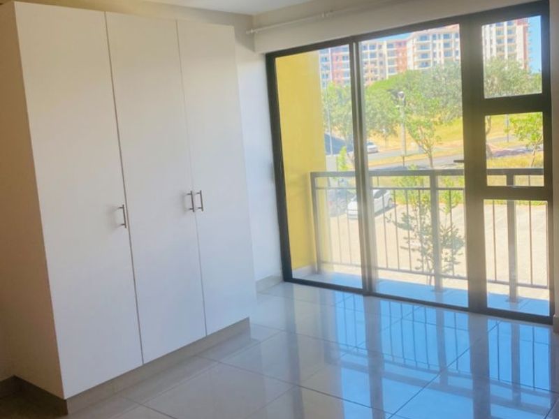 Studio Apartment Rental Monthly In Umhlanga - Photo 2