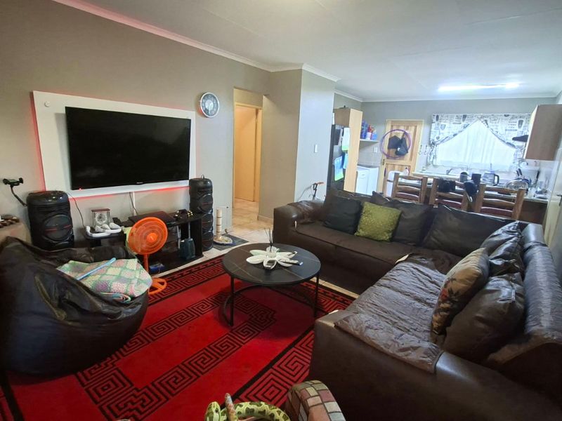 2 bedroom Townhouse for sale - Photo 7