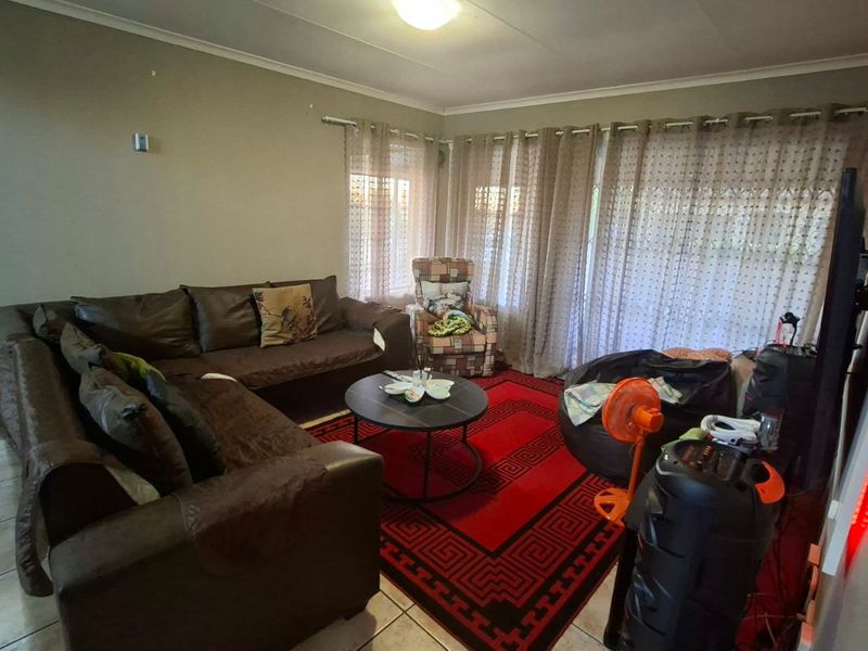 2 bedroom Townhouse for sale - Photo 6