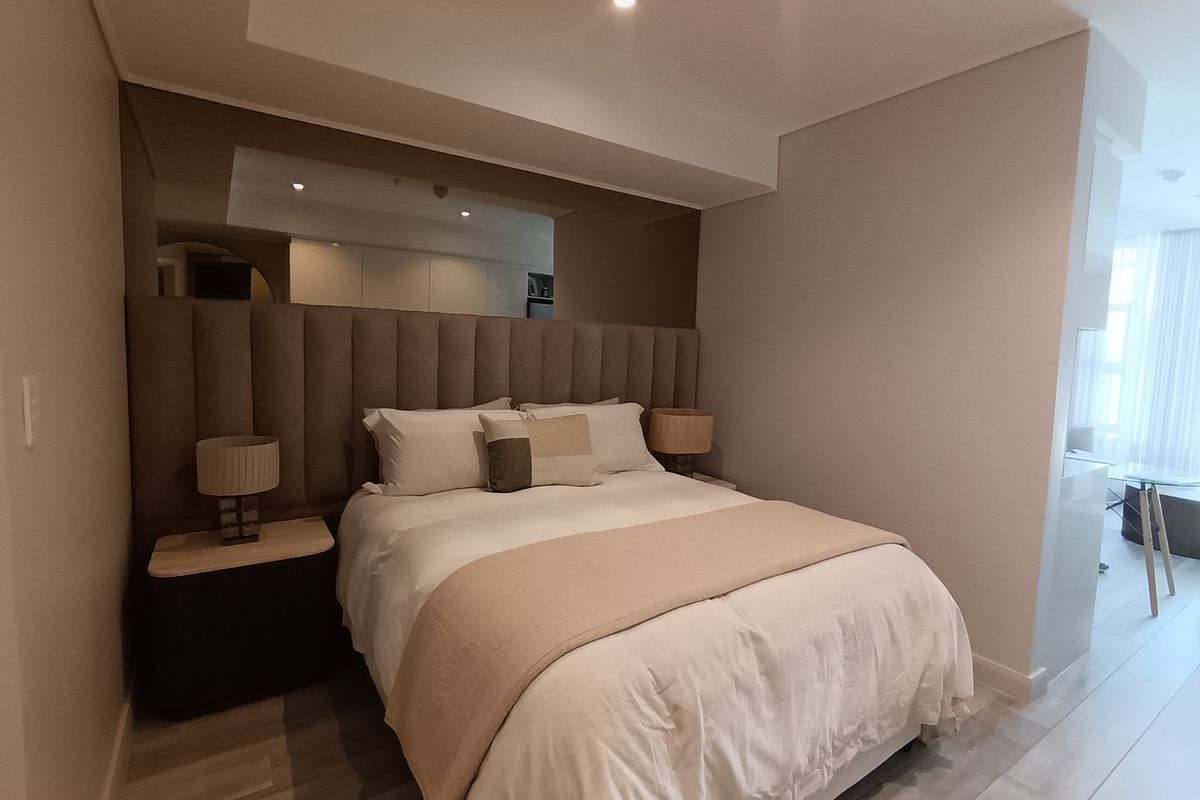 Studio Apartment to Let in Oceans Apartments - Photo 3