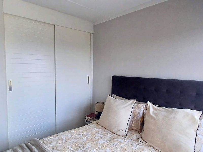 Sectional Title Rental Monthly In Sandton - Photo 7