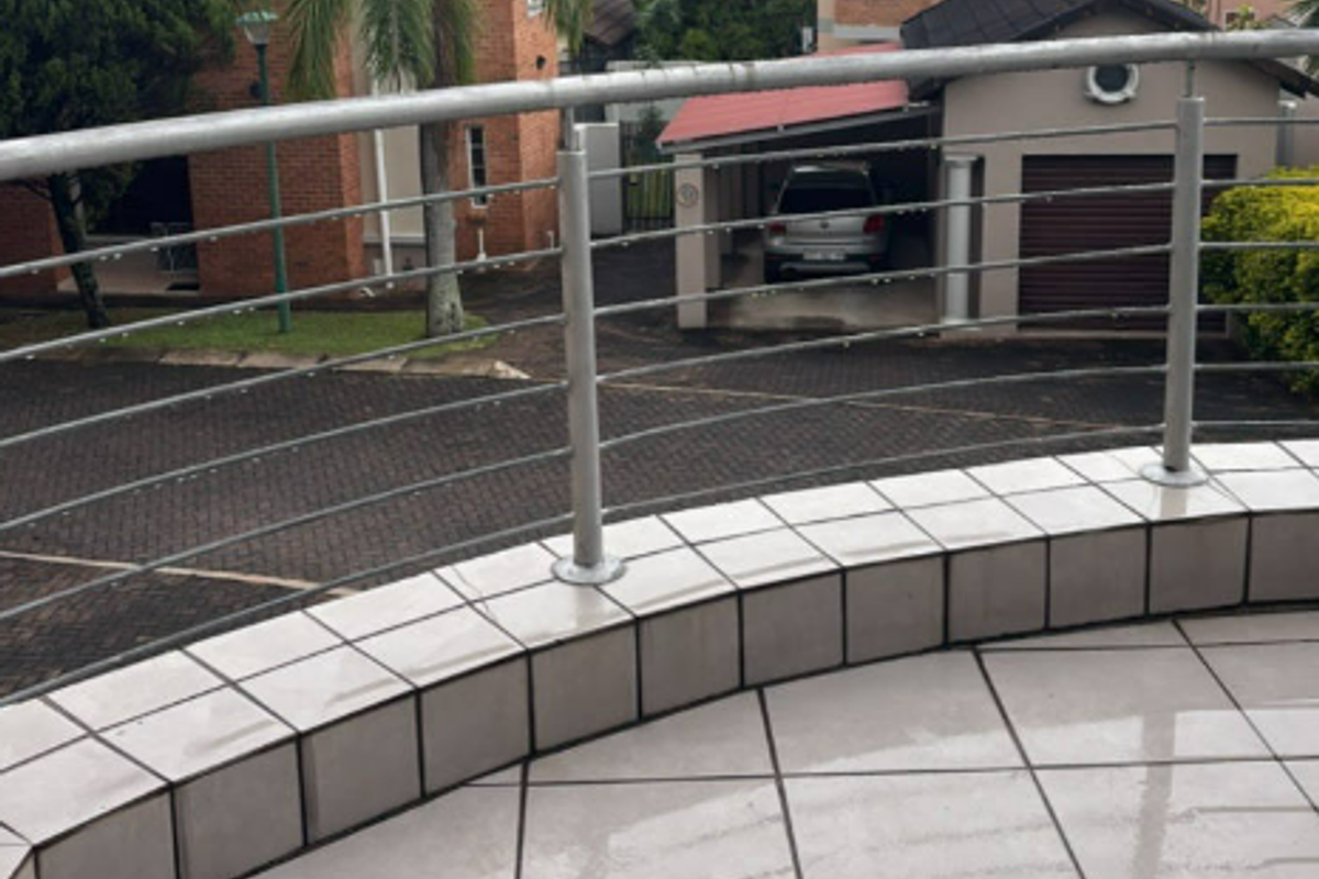 1 BEDROOM APARTMENT TO LET IN SECURE COMPLEX - Photo 4