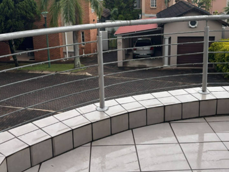 1 BEDROOM APARTMENT TO LET IN SECURE COMPLEX - Photo 4