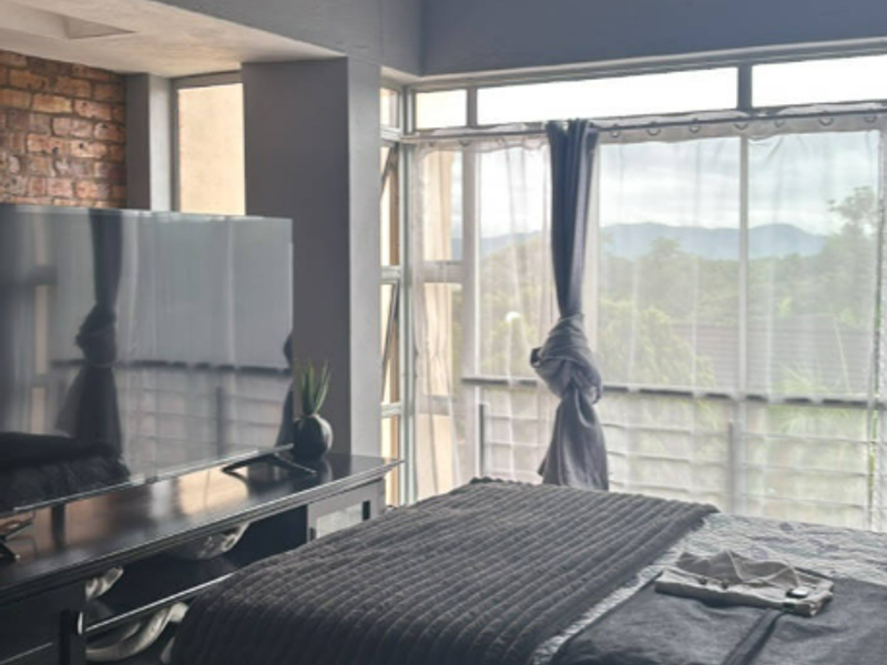 1 BEDROOM APARTMENT TO LET IN SECURE COMPLEX - Photo 6