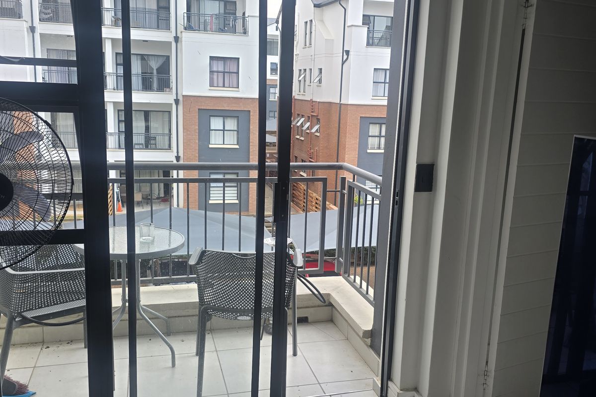 Apartment For Sale In Pretoria - Photo 5