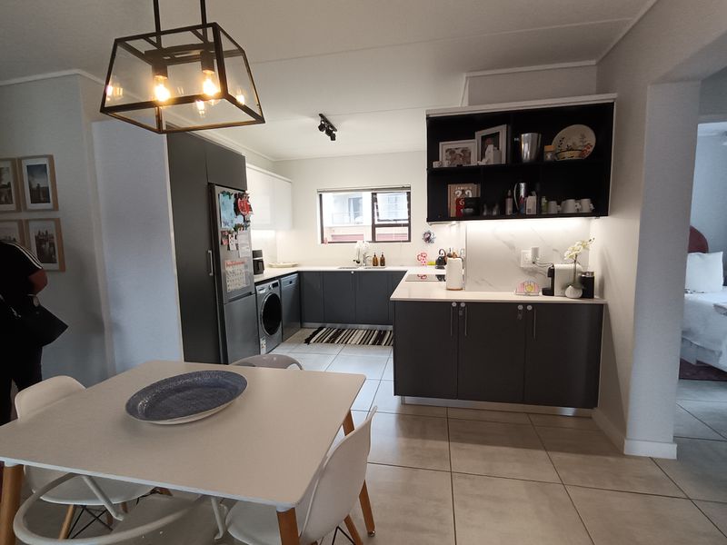 Pet Friendly 3 Bedroom Apartment to Let in Izinga Eco Estate - Photo 6