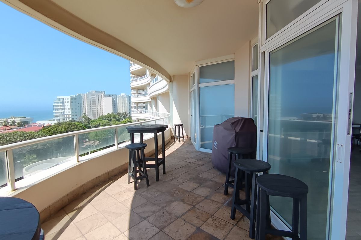 Furnished 3 Bedroom Apartment to Let in Oyster Rock Umhlanga - Photo 4