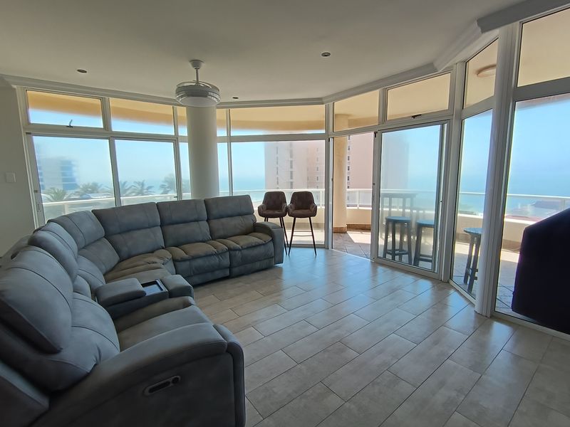 Furnished 3 Bedroom Apartment to Let in Oyster Rock Umhlanga - Photo 8