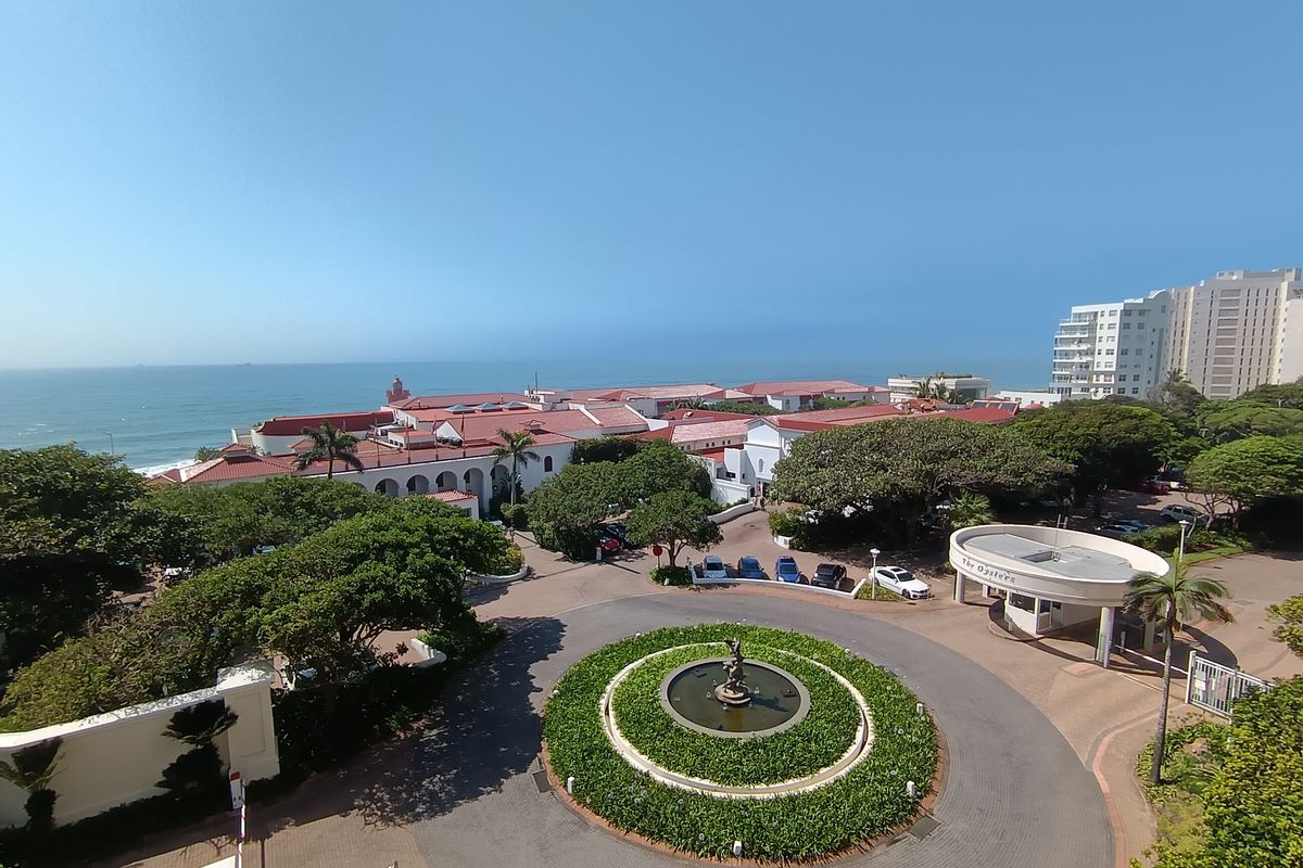 Furnished 3 Bedroom Apartment to Let in Oyster Rock Umhlanga - Photo 2
