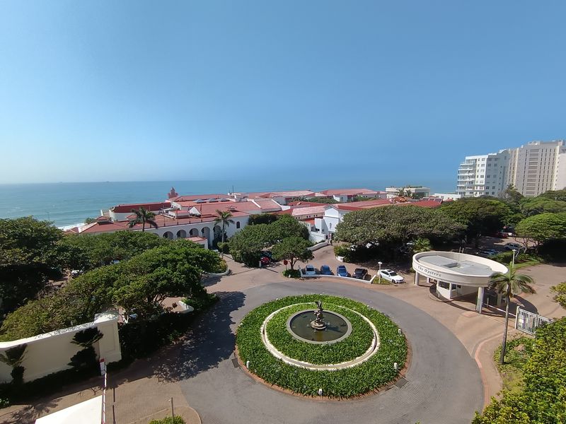 Furnished 3 Bedroom Apartment to Let in Oyster Rock Umhlanga - Photo 2