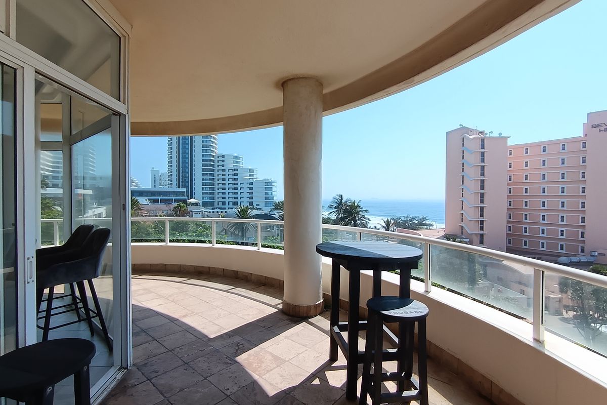 Furnished 3 Bedroom Apartment to Let in Oyster Rock Umhlanga - Photo 3