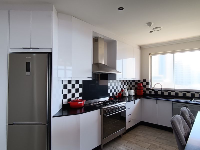 Furnished 3 Bedroom Apartment to Let in Oyster Rock Umhlanga - Photo 5