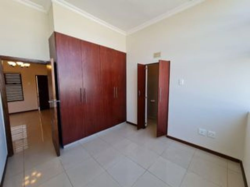 Prime Umhlanga Ridge Living – Spacious, Secure & Perfectly Located - Photo 7