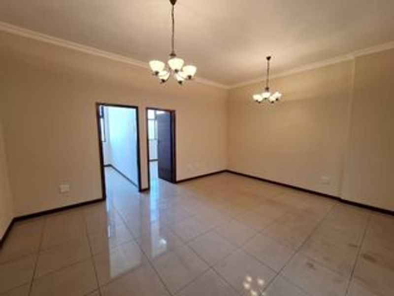 Prime Umhlanga Ridge Living – Spacious, Secure & Perfectly Located - Photo 3