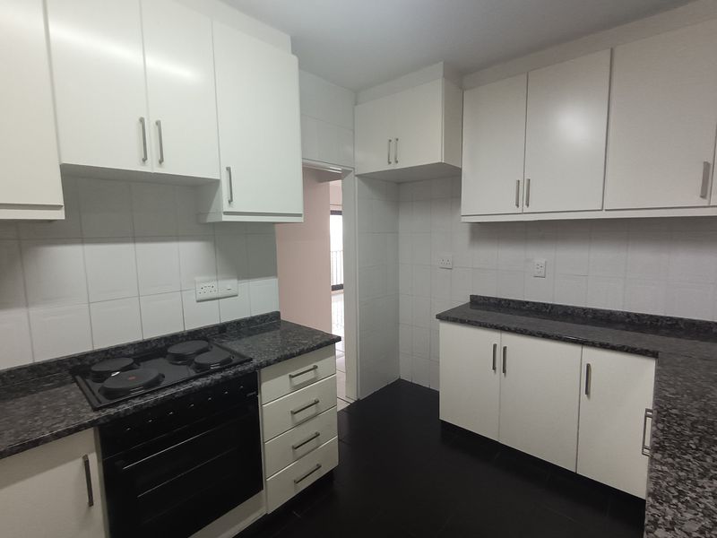 Sea View Living in the Heart of Umhlanga – Space, Views & Lifestyle - Photo 9