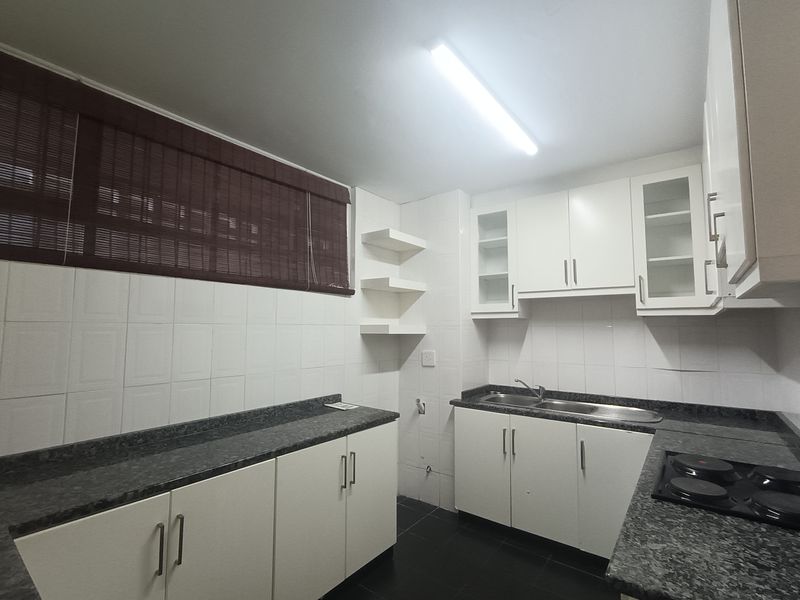 Sea View Living in the Heart of Umhlanga – Space, Views & Lifestyle - Photo 8