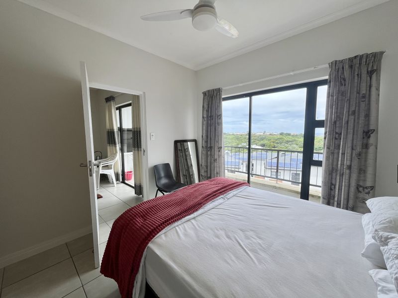 Fully Furnished 1-Bedroom Apartment with Beautiful Views in the Heart of Ballito! - Photo 7