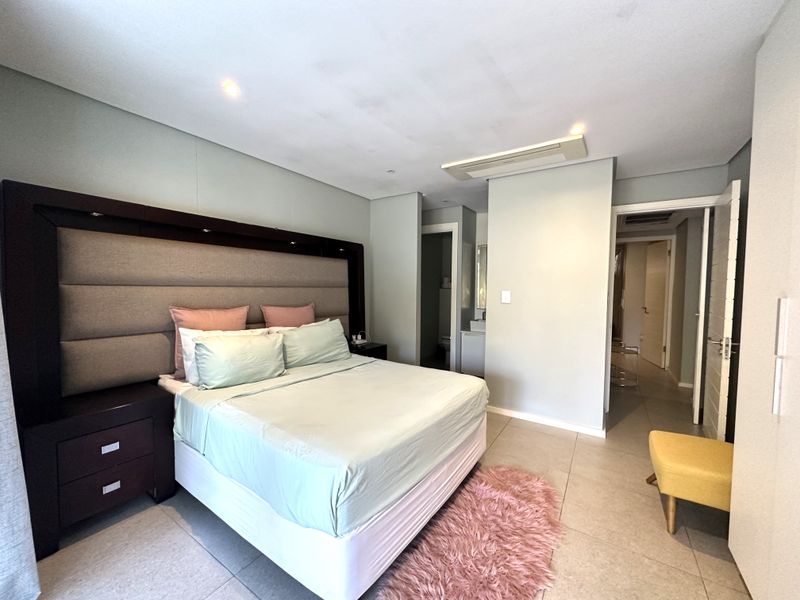 PRIVATE GROUND FLOOR UNIT WITH SCENIC FOREST VIEWS - Photo 10