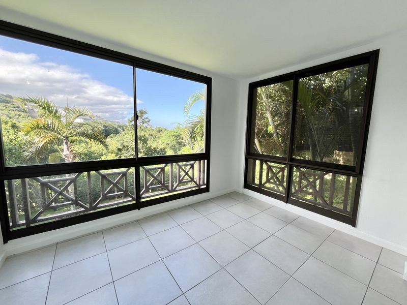 A Dreamy Coastal Escape | 3-Bedroom Unit Near Thompsons Bay Beach! - Photo 5