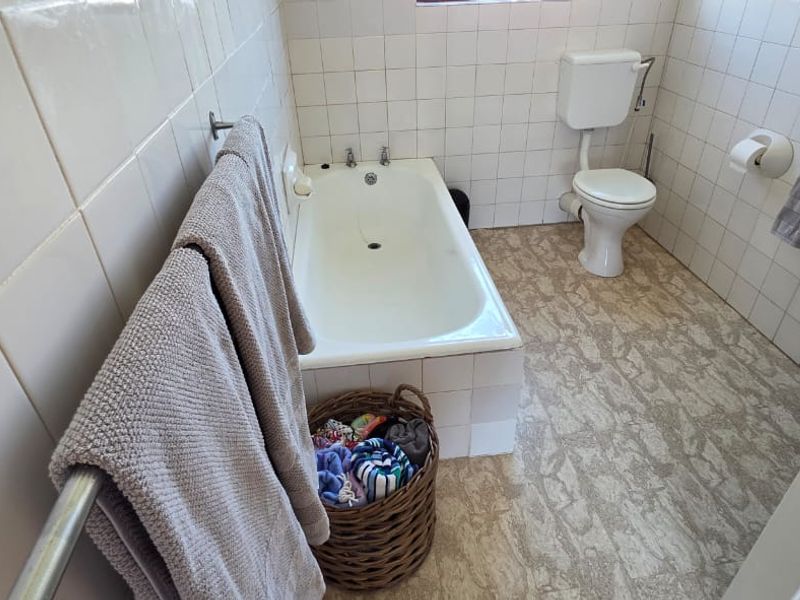 3-bedroom home with a flatlet - Photo 8