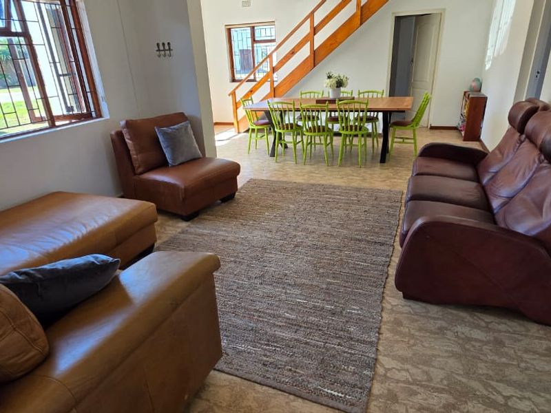 3-bedroom home with a flatlet - Photo 7