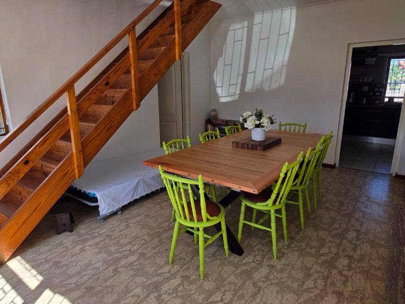 3-bedroom home with a flatlet - Photo 5