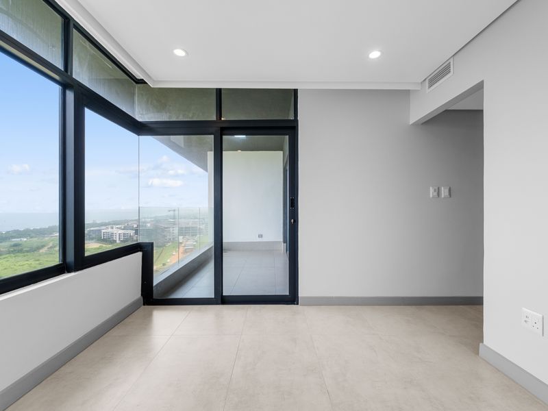 Wake Up to Ocean Views at Prestigious Ridgeside Residence - Photo 10