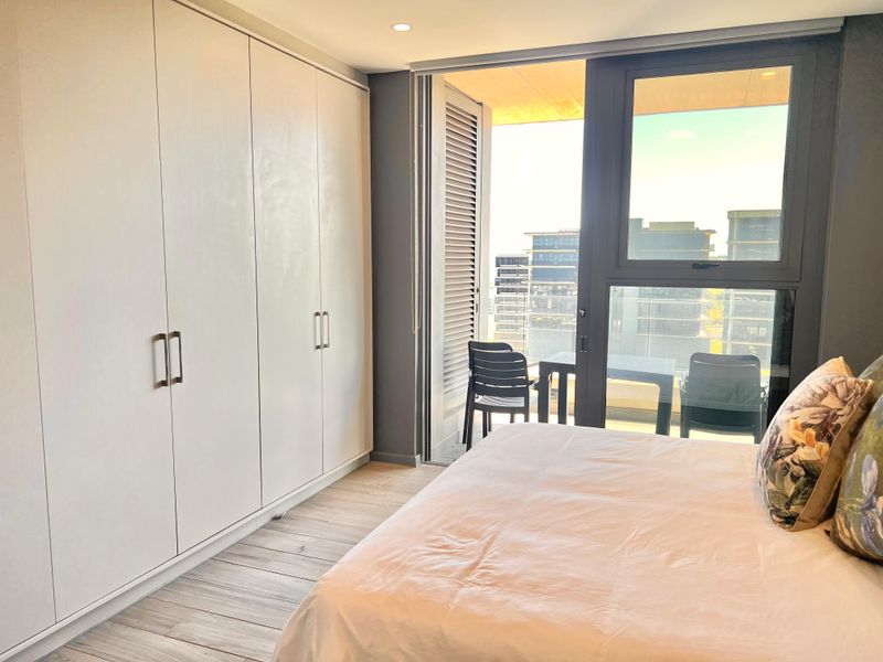 2 Bedroom - 2.5 Bathroom Luxury Apartment for Sale in Umhlanga Arch - Photo 9