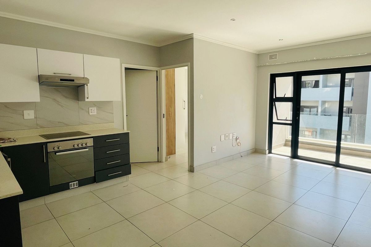 Modern 2-Bedroom 2 Bathroom Apartment in Umhlanga - Photo 4