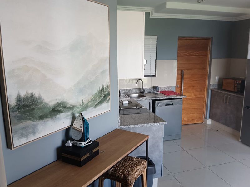 Modern & Spacious 2-Bedroom Apartment for Rent in Umhlanga Ridge - Photo 5