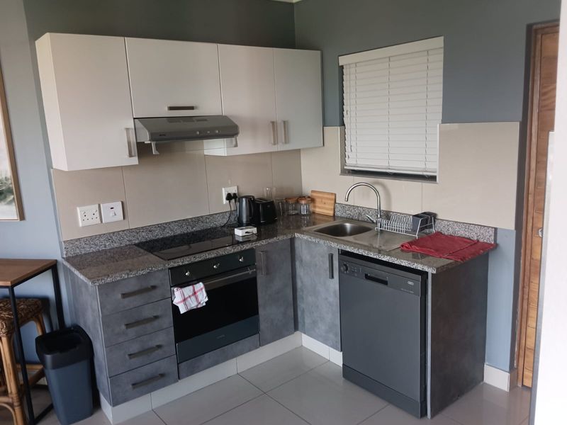 Modern & Spacious 2-Bedroom Apartment for Rent in Umhlanga Ridge - Photo 3