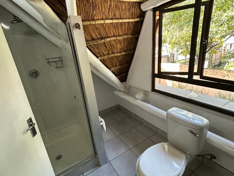 Modern 1-Bed 1 Bath Flat in Secure Thatchaven Manor – R9,500pm | Hartbeespoort - Photo 10