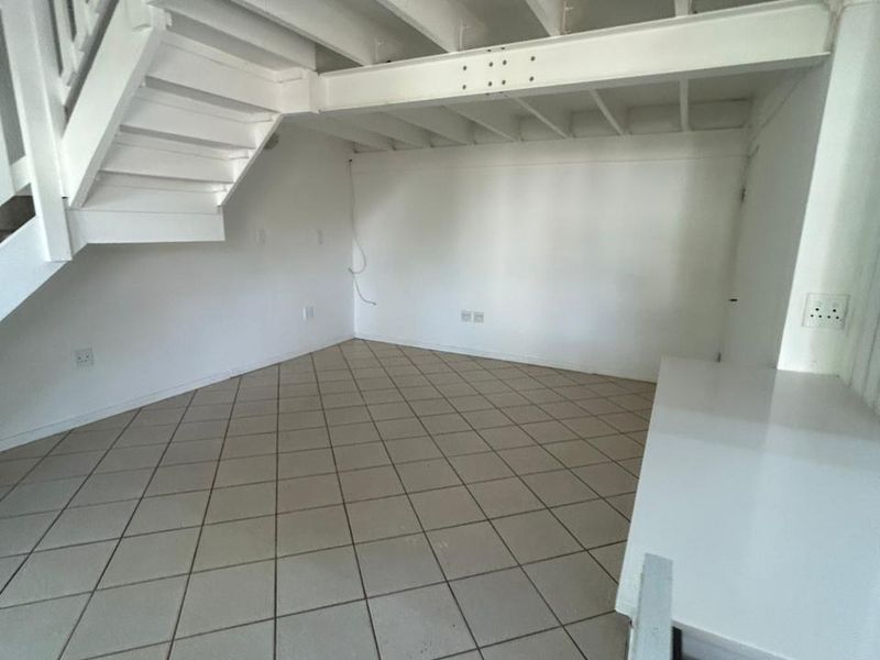 Modern 1-Bed 1 Bath Flat in Secure Thatchaven Manor – R9,500pm | Hartbeespoort - Photo 3